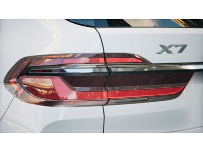 2026 BMW X7 - Photo 8