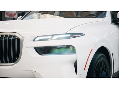 2026 BMW X7 - Photo 6
