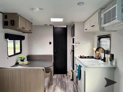 2026 Jayco Jay Flight SLX - Photo 7