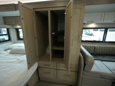 2027 Entegra ODYSSEY — photo 20 view