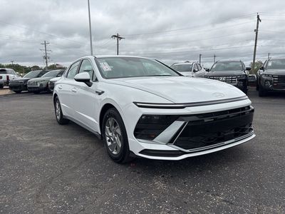 2026 Hyundai Sonata - Photo 3