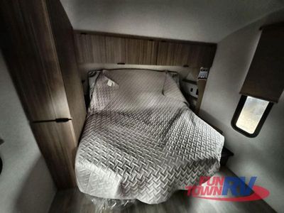 2025 Forest River RV Wildwood X-Lite - Photo 38