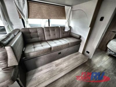 2025 Forest River RV Wildwood X-Lite - Photo 25