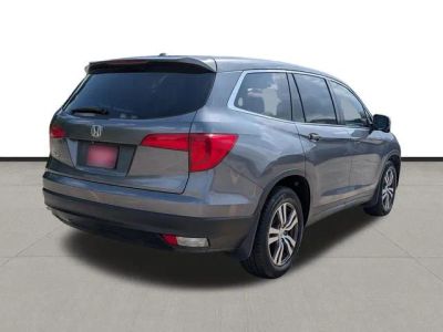 2016 Honda Pilot — detail view
