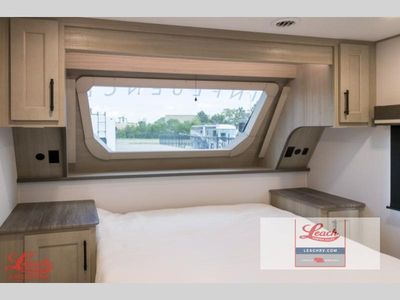 2026 Influence 2903RL - Photo 23