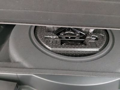 2025 Genesis GV70 - Photo 16