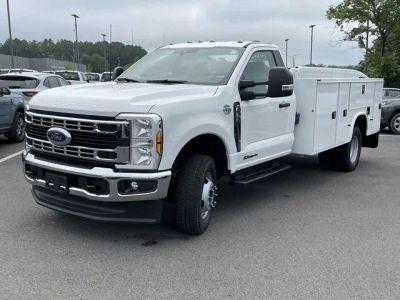 2025 Ford Chassis Cab - Photo 9
