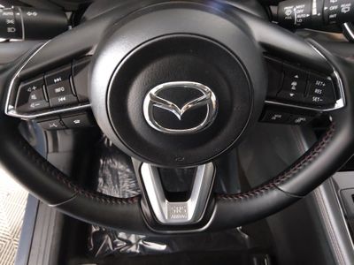 2024 Mazda CX-5 — photo 12 view