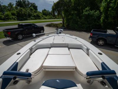 2018 Robalo 246 Cayman — photo 11 view