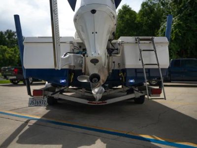 2018 Robalo 246 Cayman — photo 31 view