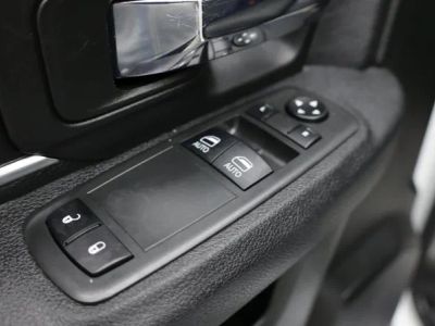 2023 Ram 1500 Classic — photo 10 view