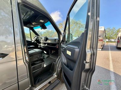 2025 Winnebago Revel Sport — photo 13 view