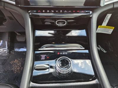 2026 Jeep Grand Cherokee — photo 16 view