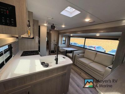 2026 Coachmen RV Catalina Legacy Edition - Photo 13