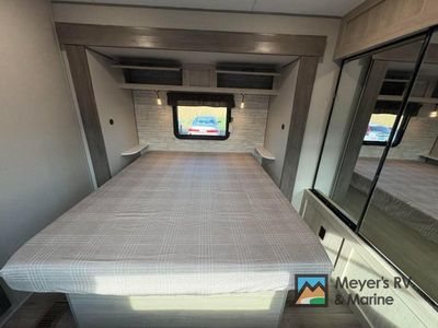2026 Coachmen RV Catalina Legacy Edition - Photo 33
