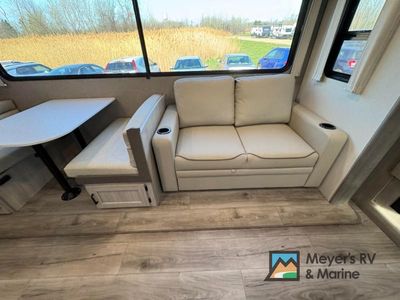 2026 Coachmen RV Catalina Legacy Edition - Photo 26