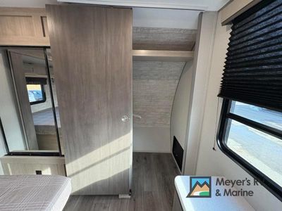 2026 Coachmen RV Catalina Legacy Edition - Photo 37