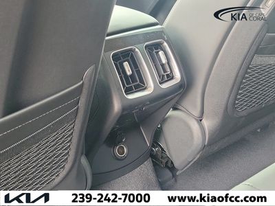 2026 Kia Sorento — photo 14 view