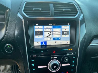 2018 Ford Explorer - Photo 11