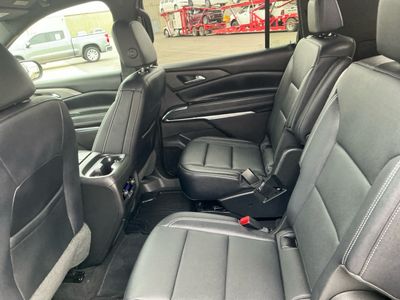 2026 Chevrolet Traverse — photo 16 view