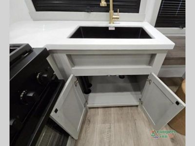 2026 Brinkley Model Z - Photo 22