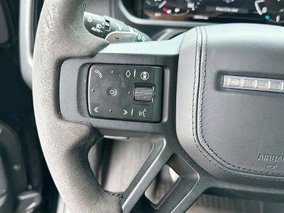 2024 Land Rover Defender 110 — photo 39 view