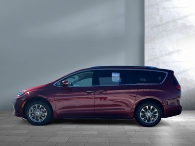 2021 Chrysler Pacifica — rear three-quarter view