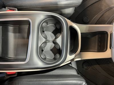 2021 Chrysler Pacifica — photo 13 view