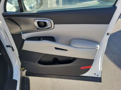 2026 Kia Sorento Hybrid - Photo 36