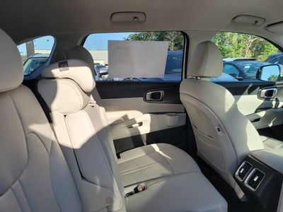 2026 Kia Sorento Hybrid - Photo 31