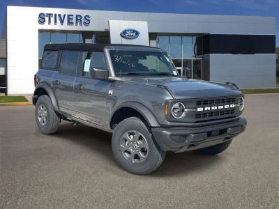 2026 Ford Bronco Big Bend in Carbonized Gray Metallic — front three-quarter view