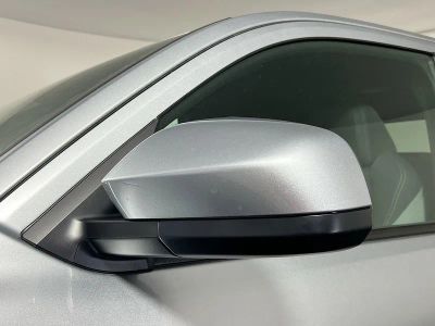 2025 Toyota Tacoma 4WD — photo 10 view