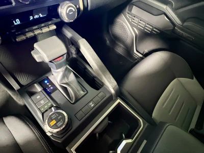 2025 Toyota Tacoma 4WD — photo 22 view