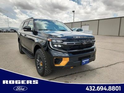 2026 Ford Expedition Tremor in Agate Black Metallic — front three-quarter view