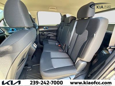 2026 Kia Sorento — photo 17 view