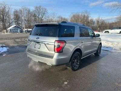 2021 Ford Expedition — detail view