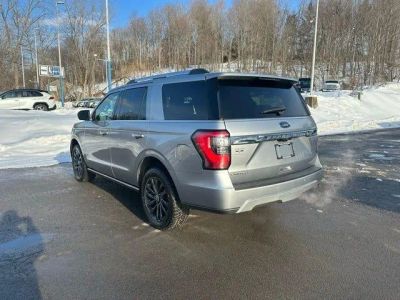 2021 Ford Expedition — side profile view