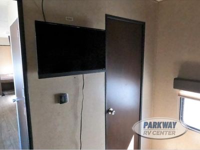 2017 Forest River RV Cherokee Destination Trailers - Photo 18
