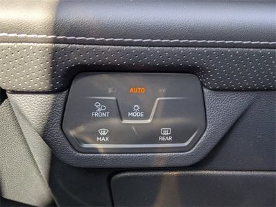 2025 Volkswagen Atlas Cross Sport - Photo 26