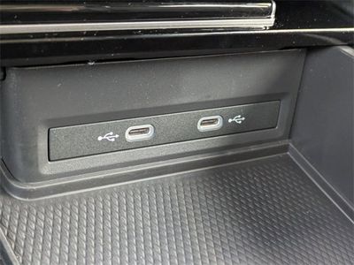 2025 Volkswagen Atlas Cross Sport - Photo 23