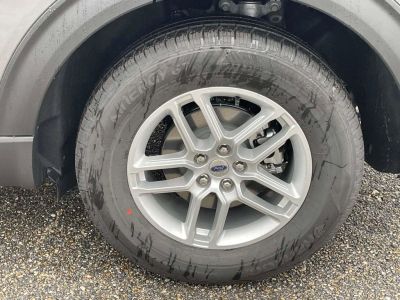 2026 Ford Explorer — photo 9 view
