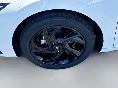 2026 Hyundai ELANTRA — photo 23 view