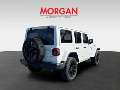 2025 Jeep Wrangler — photo 7 view