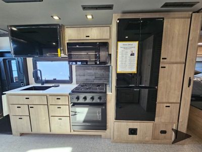 2026 Grand Design Lineage Series F — photo 13 view