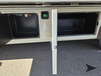 2026 Grand Design Lineage Series F — photo 43 view