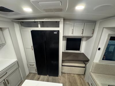 2025 Brinkley Model Z Air - Photo 9