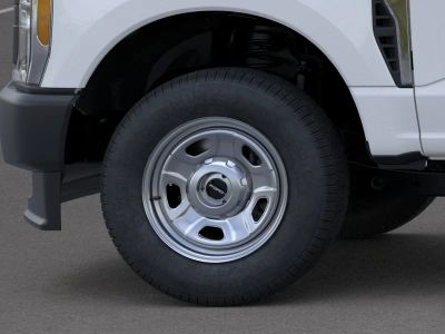 2026 Ford Chassis Cab - Photo 19