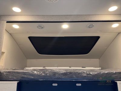 2026 Newmar Grand Star — photo 23 view