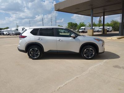 2024 Nissan Rogue - Photo 8
