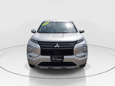 2024 Mitsubishi Outlander - Photo 2